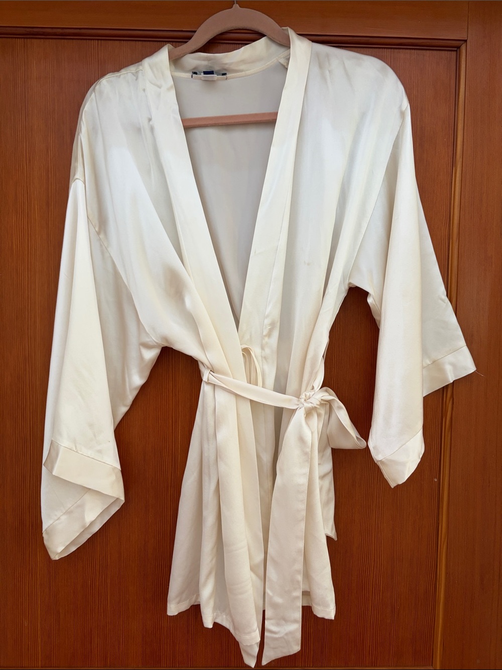 Journelle Bridal 100% Silk Cream Kimono Robe